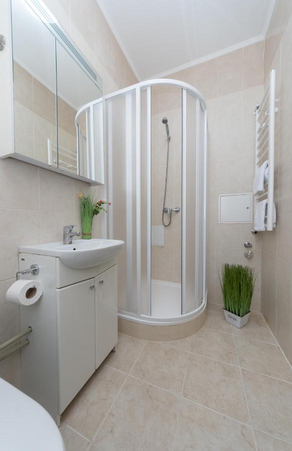 Maidan, Khreschatyk 3Br Kiev Eksteriør billede